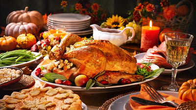 Planning Your Thanksgiving Table: Don't Forget These 3 Turkey-Day Must-Haves!